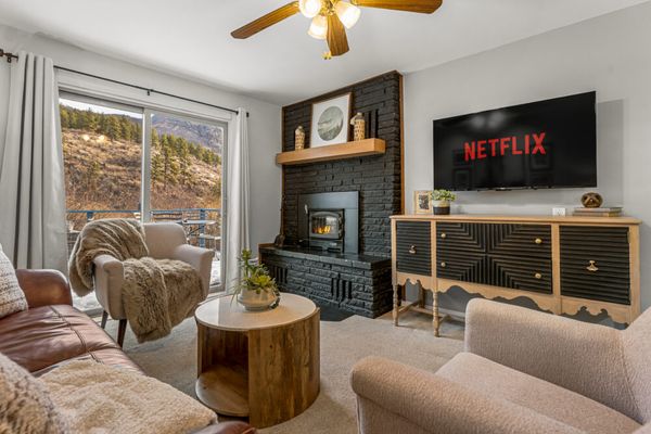 The bailey river retreat