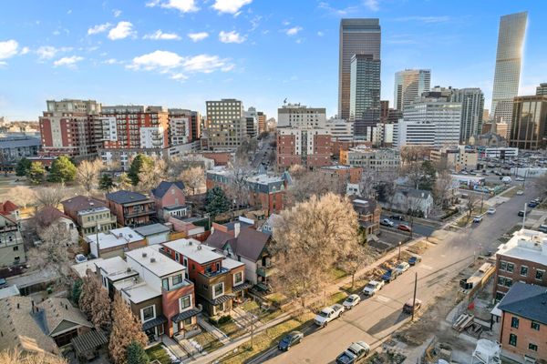 Skyline rooftop retreat | 2br, workspace & bbq