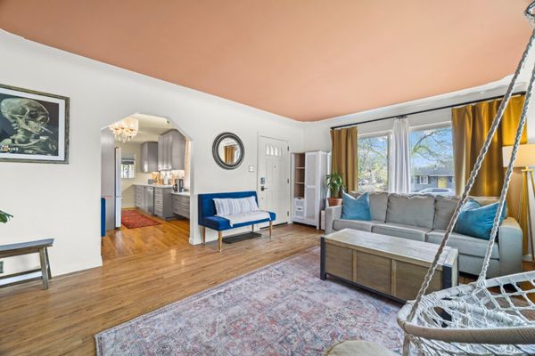 Spacious home for 7 with bbq and fenced yard