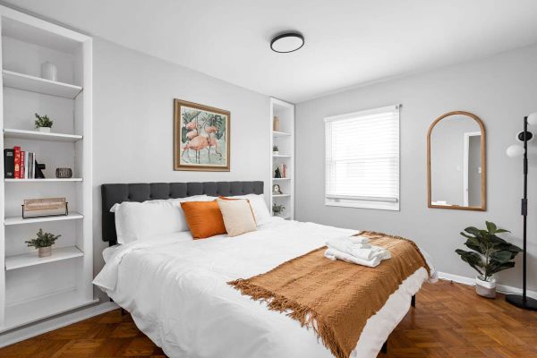 Pet-Friendly Bungalow | Grill + Fire Pit!