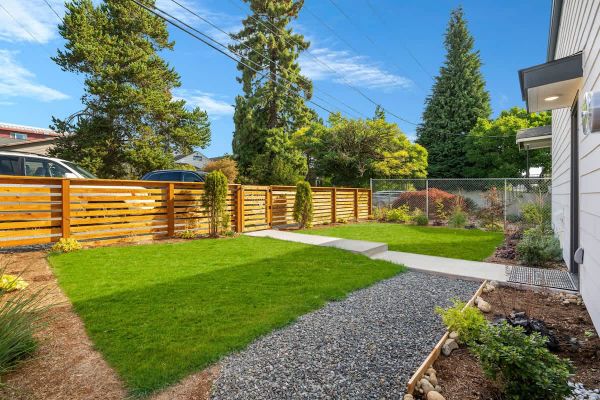 Brand New Home | 10min to Green Lake