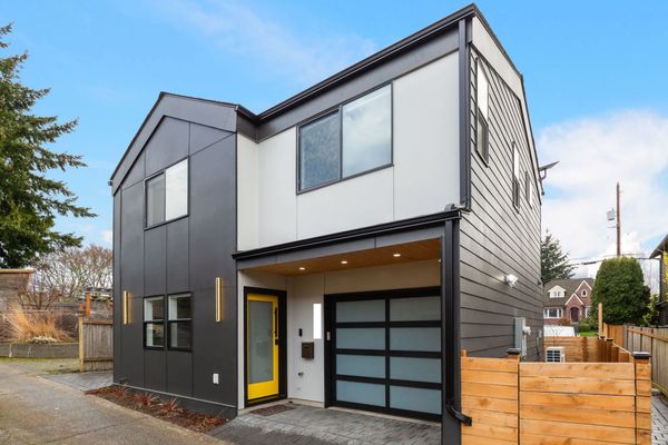 Ballard Modern Retreat | Sauna + Gym | Near Beach & Parks