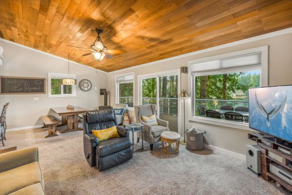Lakefront House: Private Dock, Forest Views,
