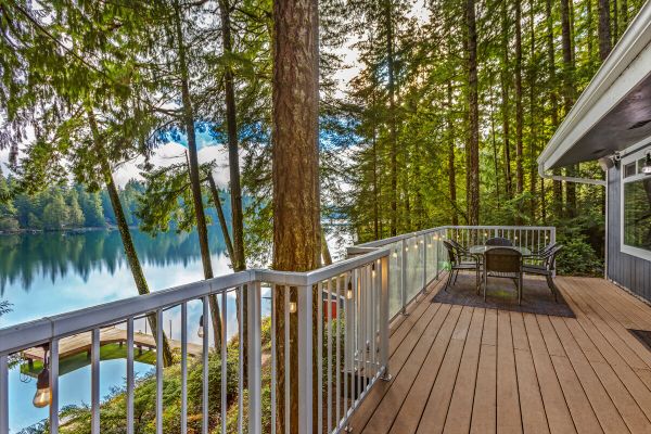 Lakefront House: Private Dock, Forest Views,