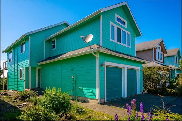 Big House on the Dunes, Walk to the Mighty Pacific