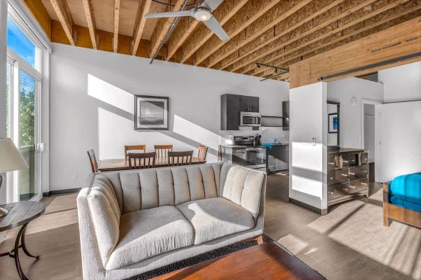Bremerton Bay Condo | Walk to Ferry | Unit 202