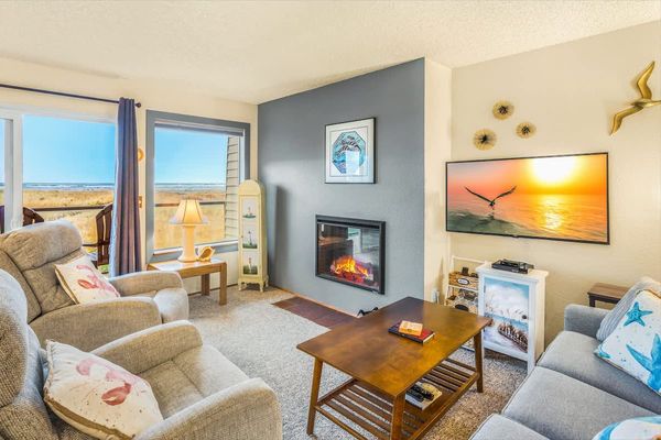Waterfront Condo in Stunning Location