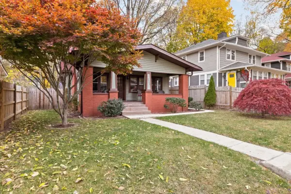 Fire Pit, Grill, Piano | Near Broad Ripple