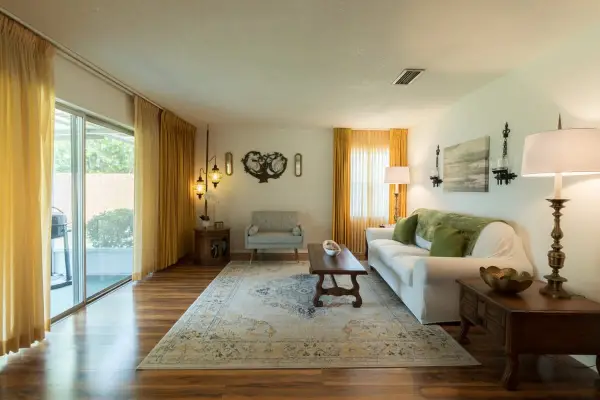 Spacious 4 Bedroom Home near USSSA Complex