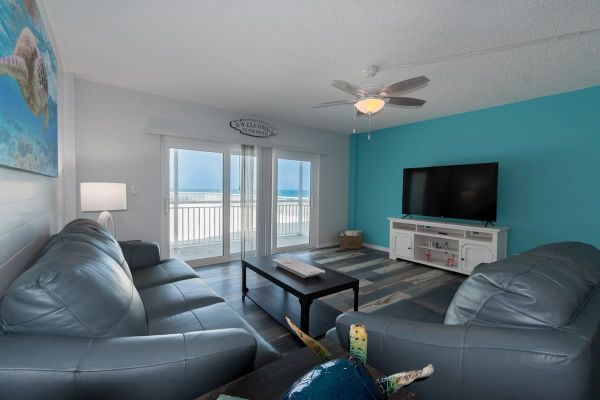 Oceanfront Updated Condo – Direct Beach Access!