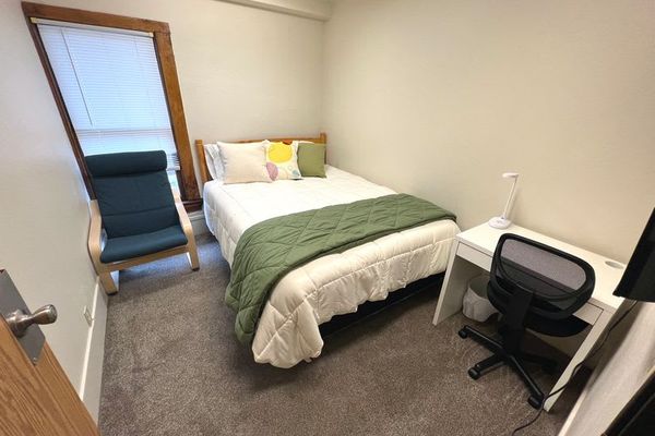 Queen Room