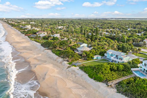 Oceanfront 7BR Estate | Private Beach | Duplex