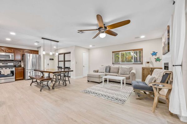 Beach Getaway Townhome | Walk to Beach & Downtown