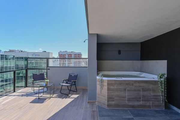 Mansion Mitre Trio