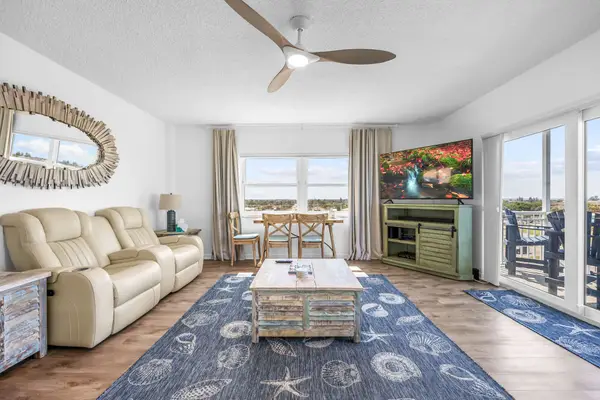 Oceanpoint 611 – Top-Floor Oceanview Condo w/ Balc