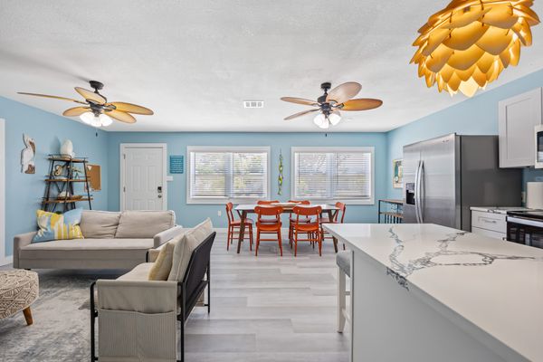 Group-Friendly Beach House, Walk to Sand