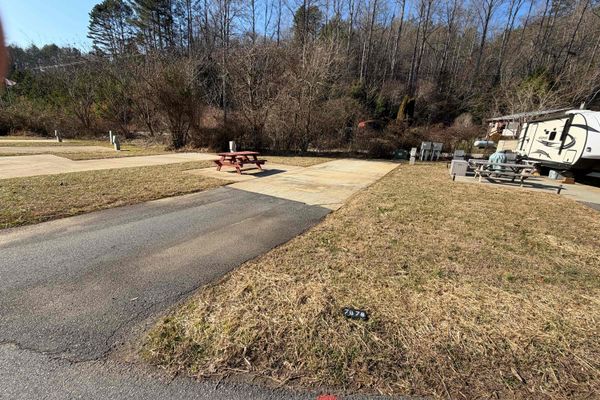 RV Pad #79 Close to Casino in Blue Ridge Mtns
