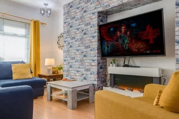 Cozy 3BR Cottage, Minutes from Belfast