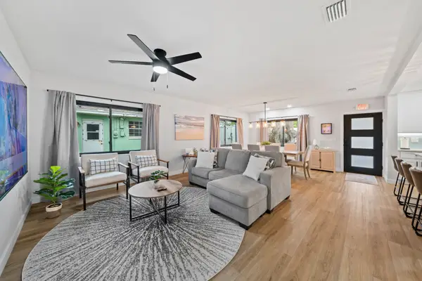 Cocoa Beach 4BR/2BA Retreat w Heated Pool