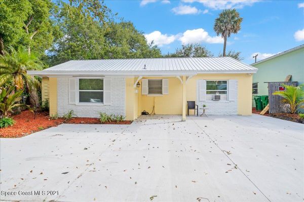 Cozy 3BR Home Near Space Coast