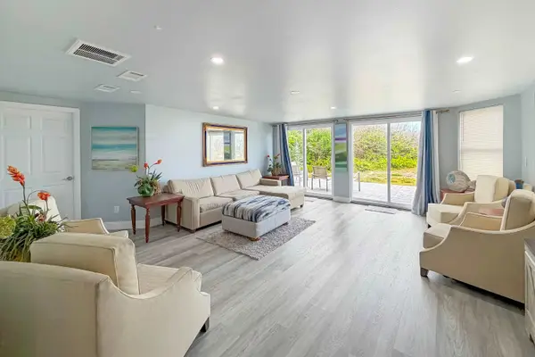 Oceanfront Downstairs Duplex | 4BR + Beach Access