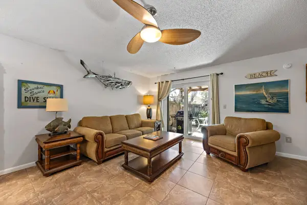 Beachside 3BR 2.5BA Retreat in Prime Location