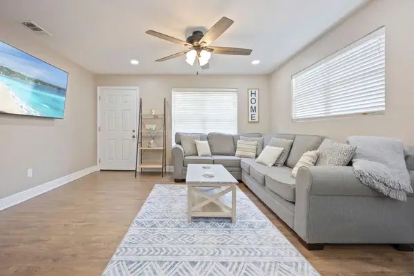 Secluded 4BR Bungalow w/ Amazing Outdoor Space