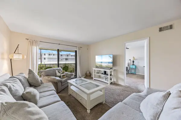 Breezy Cocoa Beach 2BR Condo | 4-min walk to Beach
