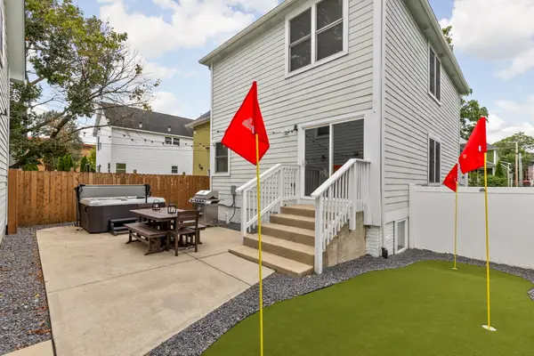 Ruckle Retreat | Hot Tub + Sports Den + Putt Putt