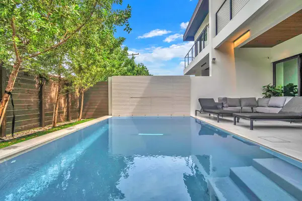 Miura New Modern Miami | Luxury Villa  4BR 10PPL