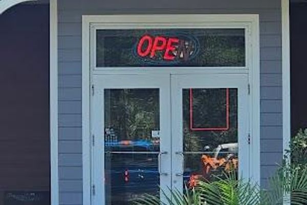 Victorio’s Oyster Bar and Grille / Titusville