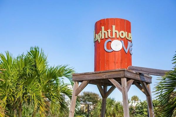 Lighthouse Cove Mini Golf