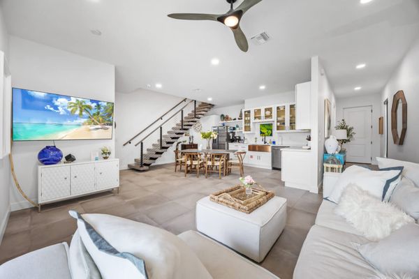 3BR Retreat | 2 Min Walk to Beach + Fast Wi-Fi