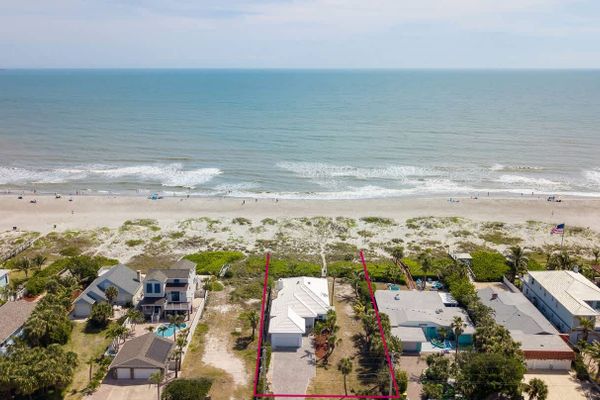 Beachfront Haven – Steps from Downtown & the Sand