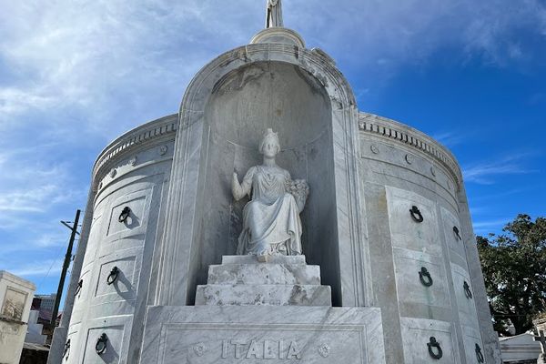 St. Louis Cemetery No. 1