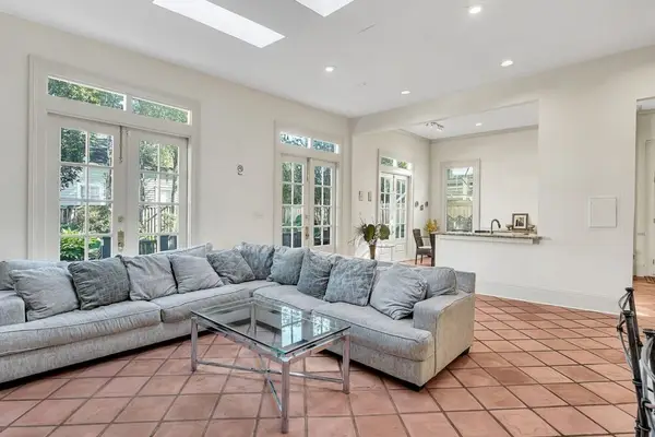 Best Lower Garden District Loc