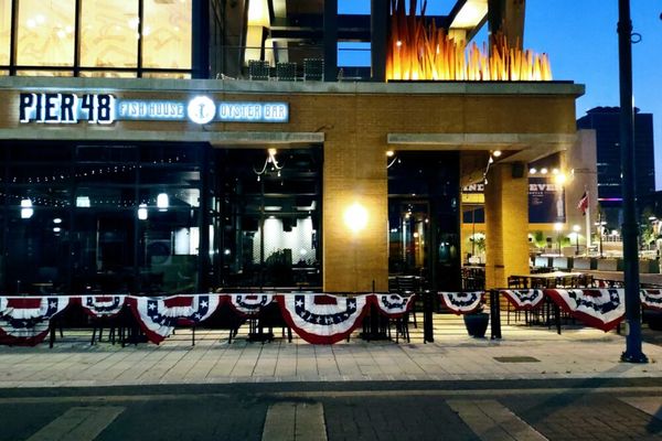 Pier 48 Fish House and Oyster Bar