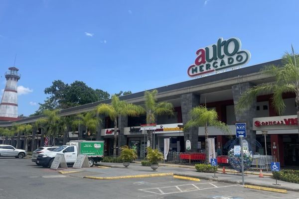 Auto Mercado Herradura