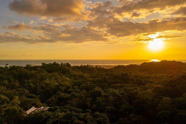 NEW! 2 Pools!! Modern PRIVATE Villa-Gated-Ojochal