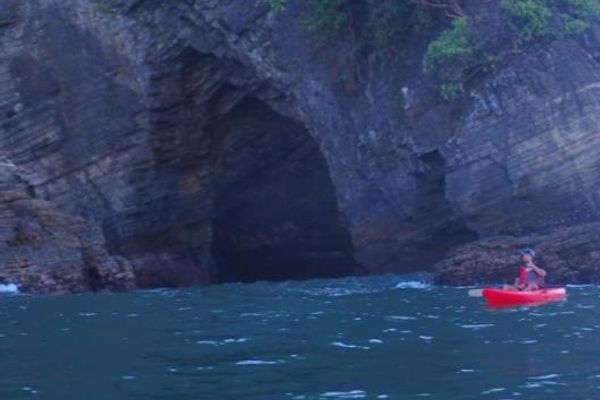 Ventanas Kayak Caves Tour