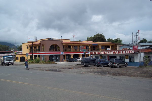 Costa Rica bank in Palmar Norte.