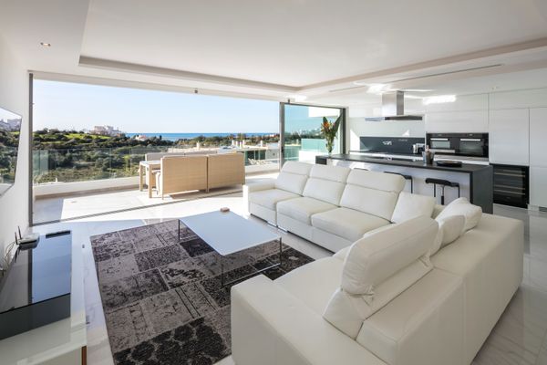 Palms nº 5 – Luxury state of the art, spacious penthouse apartment, with fantastic sea views