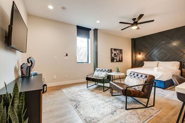 RALEIGH | Modern ADA-Accessible Studio