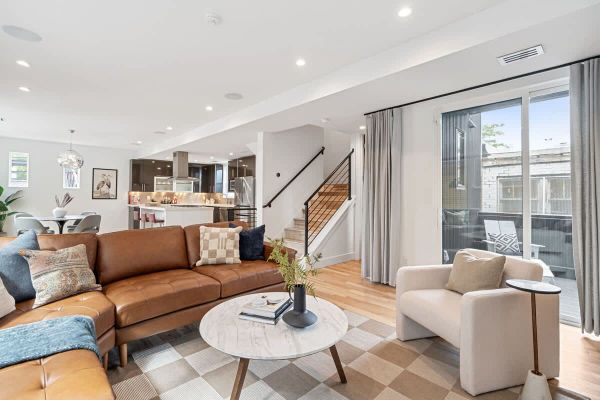 3BR Luxury LoHi Townhome, Rooftop Views, Sleeps 6