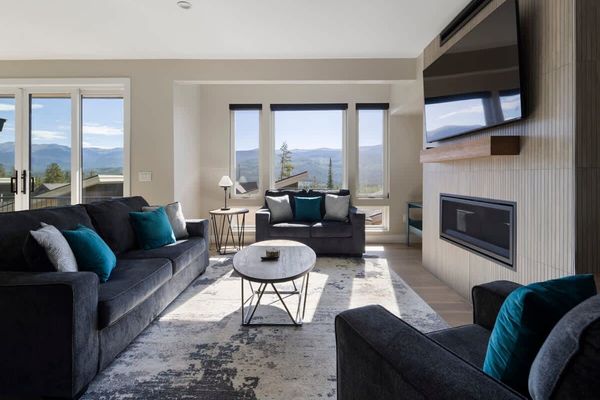 4BR Mountain Escape Family Friendly, Sleeps 10