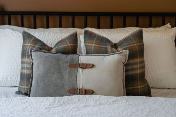 Cutthroat Trout Cabin Near Trails, Hike and Bike