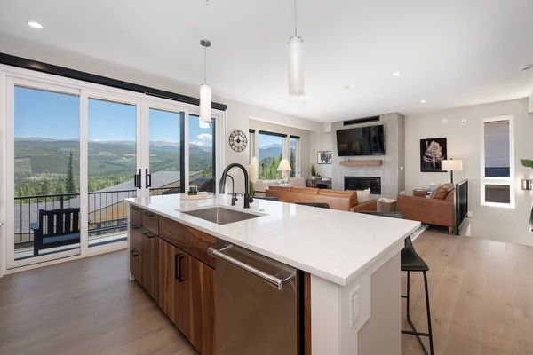 Luxury Mtn Retreat: Family Friendly, Sleeps 10