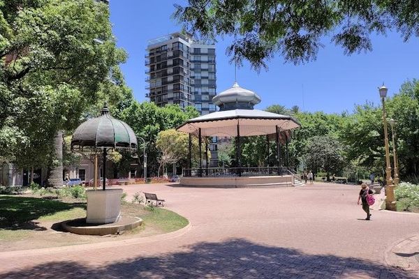 Plaza Barrancas de Belgrano