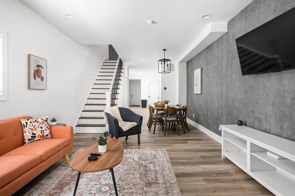 Urban Oasis in Indy | Sleeps 6 | Pet Friendly