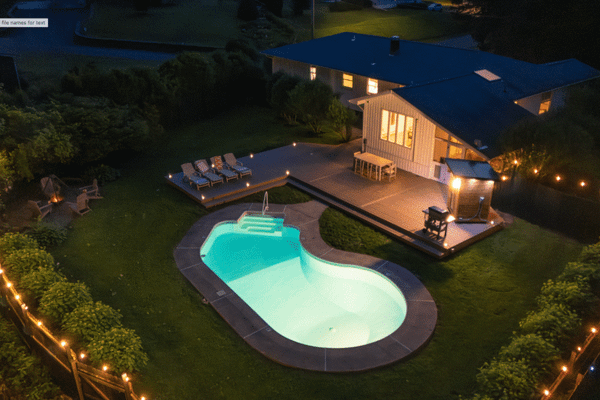 Rondout Retreat: Private Poolside Luxury